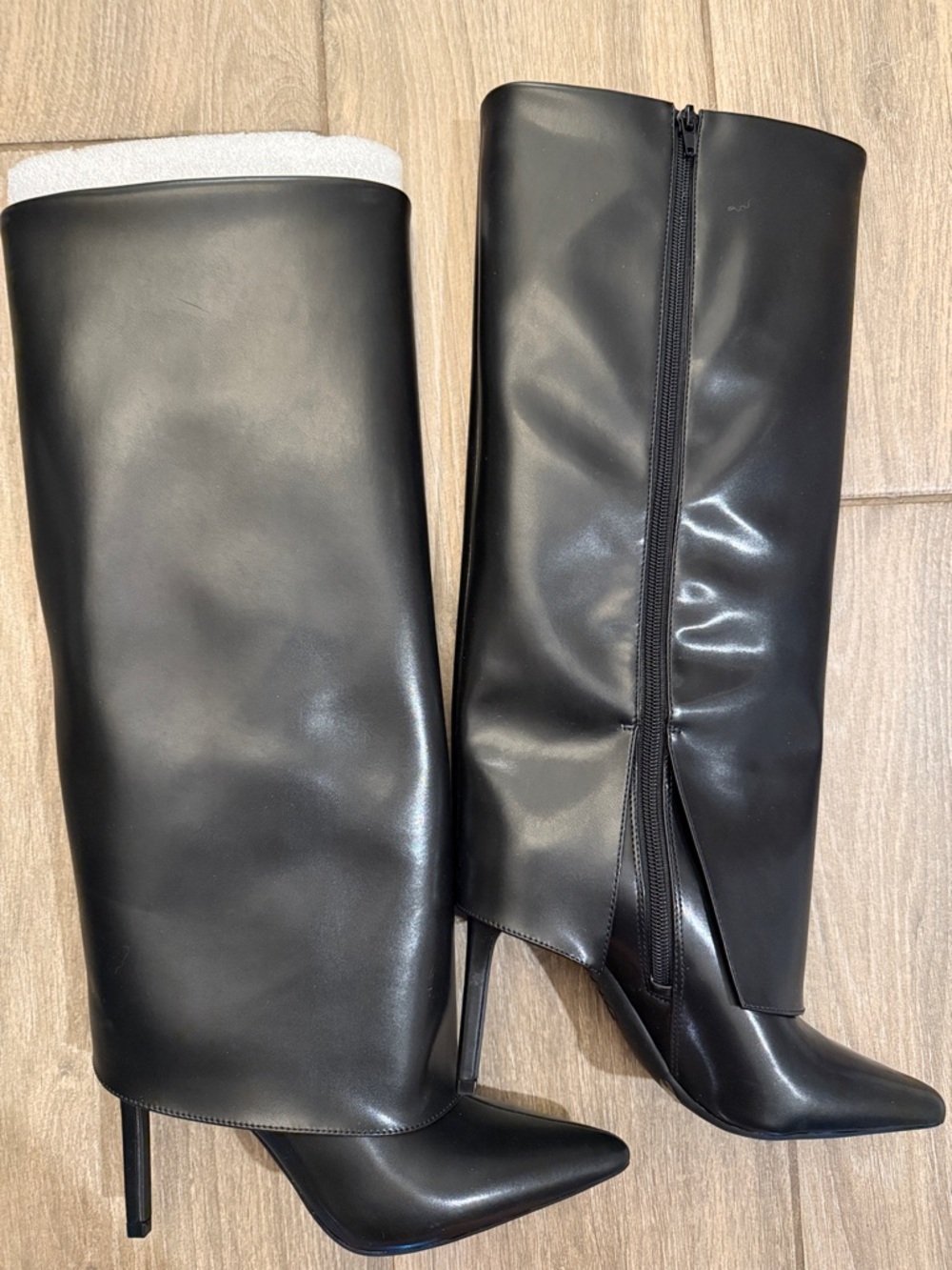 INC Skylar Knee High Cuffed Shaft Pointed-Toe Boot - Picture 4 of 8